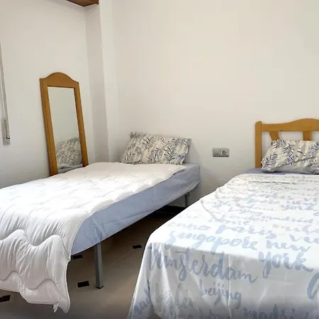 A 50 M De La Playa Espacioso Apartamento En * Torrevieja