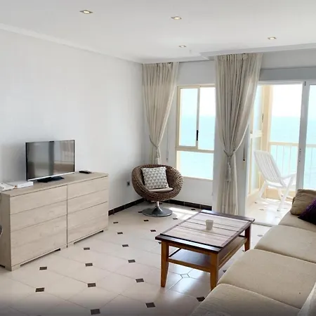A 50 M De La Playa Espacioso Apartamento En * Torrevieja